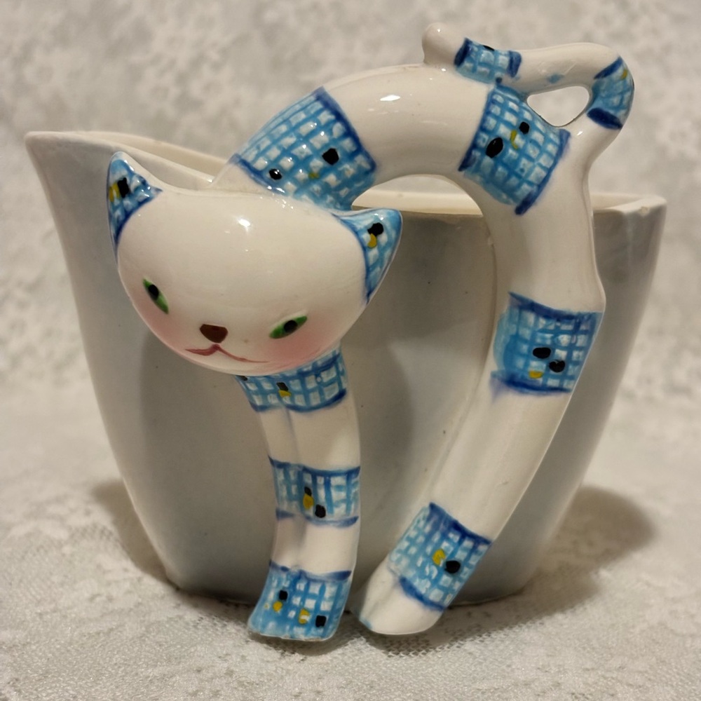 Blue and White Ceramic Cat with Arched Back Creamer